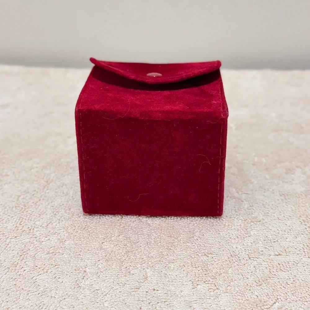 Cartier Red Velvet Jewelry Travel Pouch Snap Closure Storage Case Empty